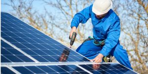 Installation Maintenance Panneaux Solaires Photovoltaïques à Asté